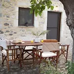 Anna's Garden Vakantiehuis *