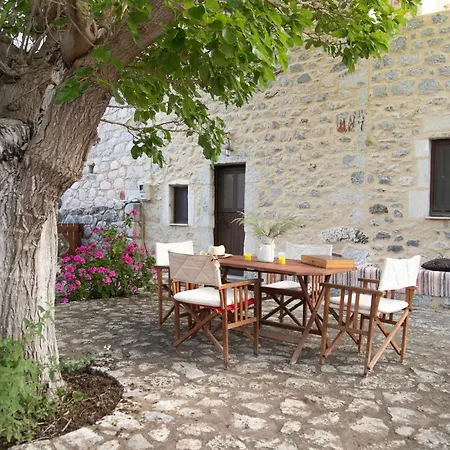 Сasa de vacaciones Anna's Garden