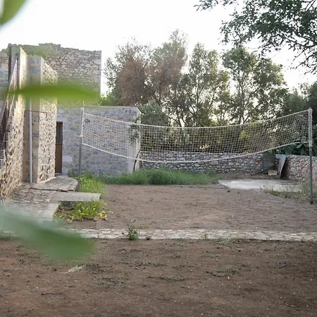 Anna's Garden Сasa de vacaciones Triandafillia