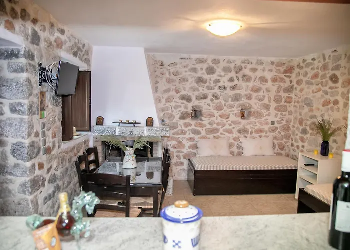 Anna's Garden Semesterbostad *