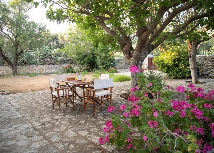 بيت للعطل Anna's Garden Triandafillia